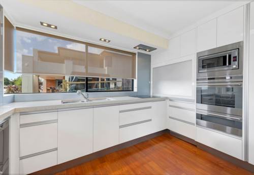 Maraetai, 4 BEDROOM - 2 BATHROOM - SINGLE LEVEL - GARAGE, Property ID: 11021513 | Barfoot & Thompson