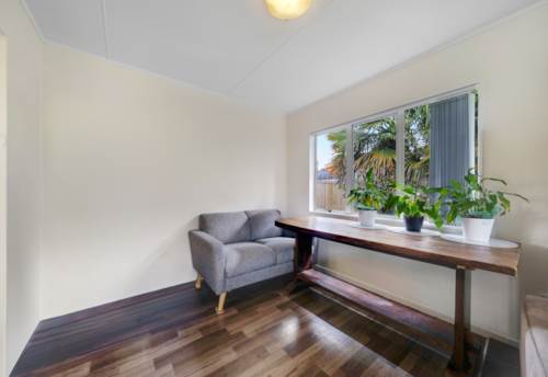 Clover Park, 855m² Freehold Hidden Gem in Clover Park , Property ID: 921650 | Barfoot & Thompson
