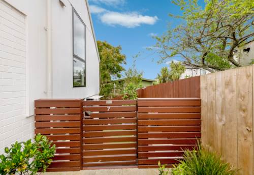 Mt Wellington, Newly Stylish 2-Bedroom Apartment with Ensuite & Parking , Property ID: 11021542 | Barfoot & Thompson