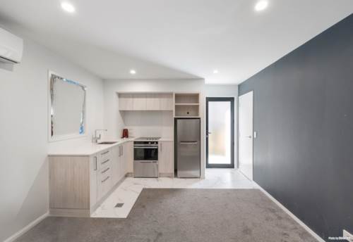 Te Atatu South, Modern Lifestyle, Smart Investment –Te Atatu South, Property ID: 922090 | Barfoot & Thompson