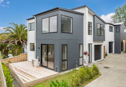 West Harbour, Brand New Freestanding Home with Stunning Sea View, Property ID: 922595 | Barfoot & Thompson