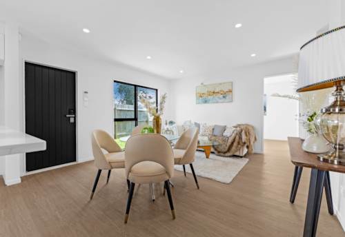 Mangere East, STAND-ALONE & FREEHOLD!, Property ID: 922716 | Barfoot & Thompson