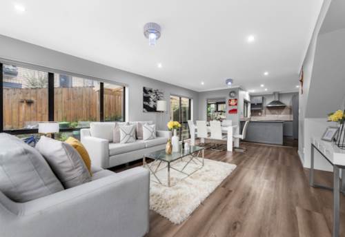 Clendon Park, PRICE TO SELL!, Property ID: 922987 | Barfoot & Thompson