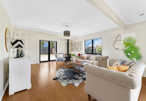 Conifer Grove, Your Dream Family Home Awaits!, Property ID: 918840 | Barfoot & Thompson