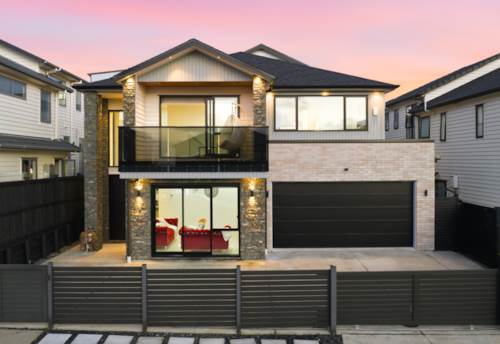 Flat Bush, Gem in Mission Heights! Must Be Sold at Auction, Property ID: 922907 | Barfoot & Thompson