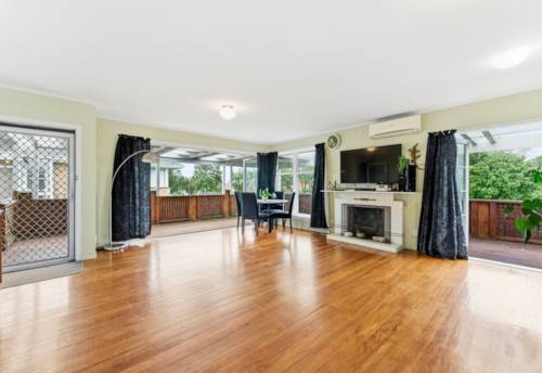 Panmure, Character, Land & Location, Property ID: 923011 | Barfoot & Thompson