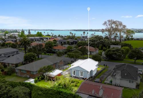 Panmure, Character, Land & Location, Property ID: 923011 | Barfoot & Thompson