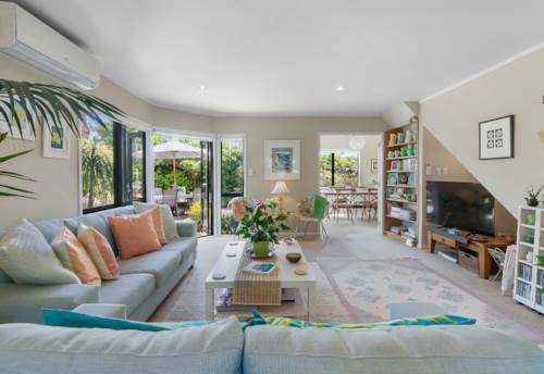 Devonport, Bright, Modern Living with Room to Grow, Property ID: 922865 | Barfoot & Thompson