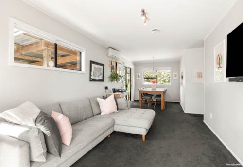 Ellerslie, Sun, Style & Location–The Perfect Ellerslie Start!, Property ID: 923233 | Barfoot & Thompson