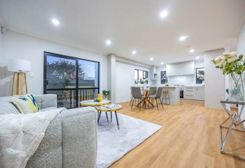 Papakura, Standalone, Style & Convenience, Property ID: 922750 | Barfoot & Thompson