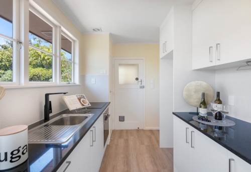 Mt Roskill, Ignore CV – the vendor wants it SOLD!, Property ID: 923324 | Barfoot & Thompson