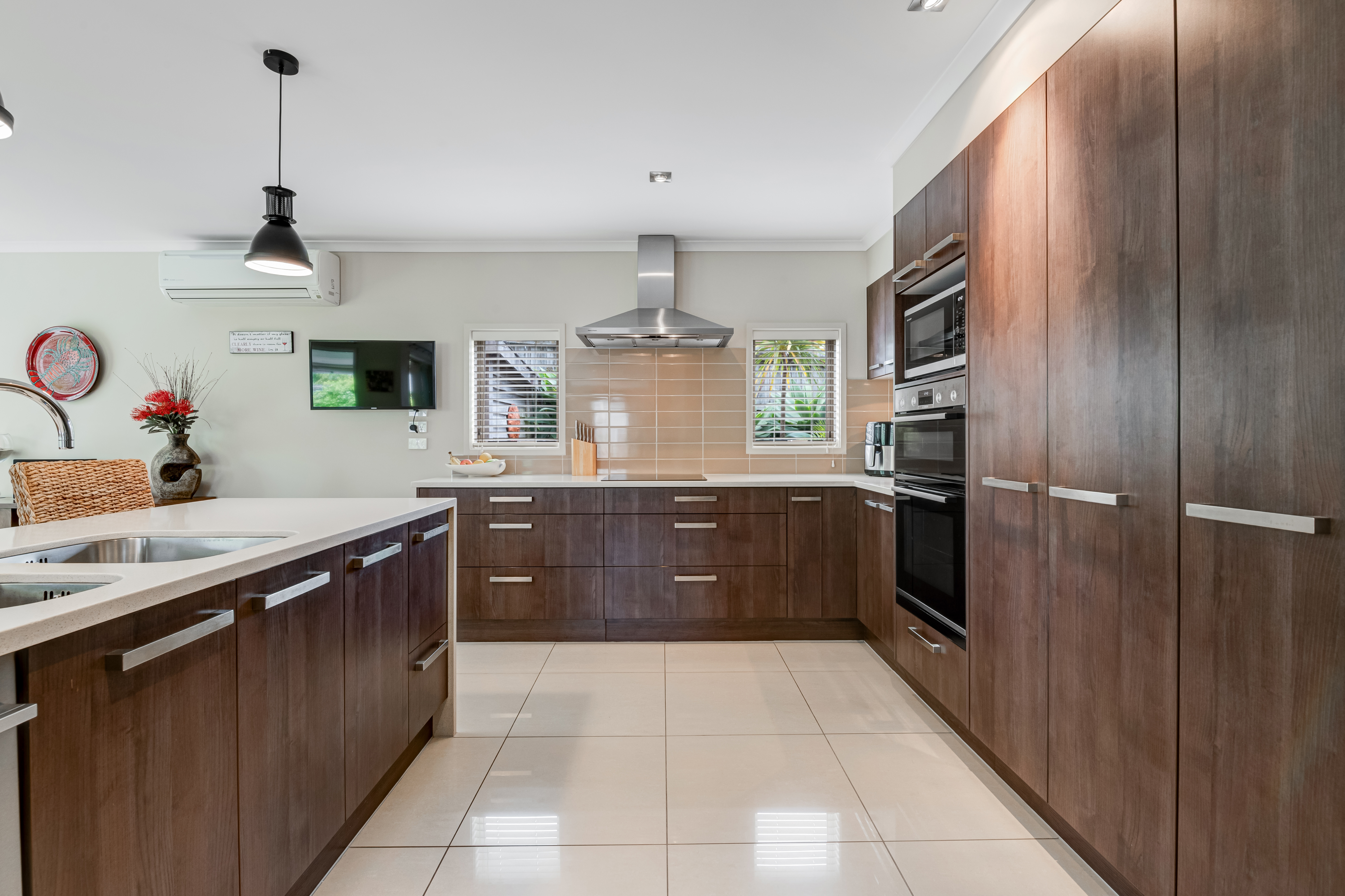 Red Beach, A Truly Exceptional Family Home, Property ID: 923009 | Barfoot & Thompson