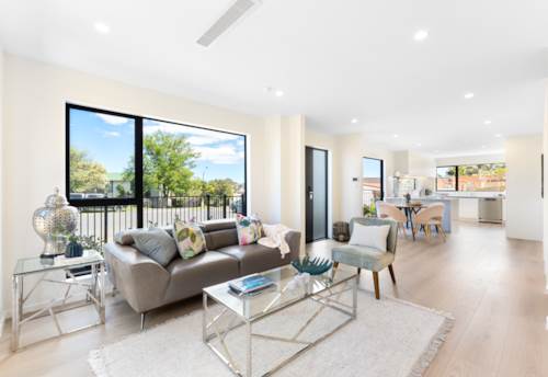 West Harbour, Standalone 4-Bedroom + Study + Garage, Property ID: 923500 | Barfoot & Thompson