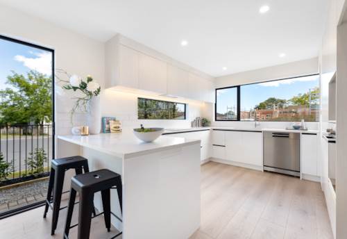 West Harbour, Standalone 4-Bedroom + Study + Garage, Property ID: 923500 | Barfoot & Thompson