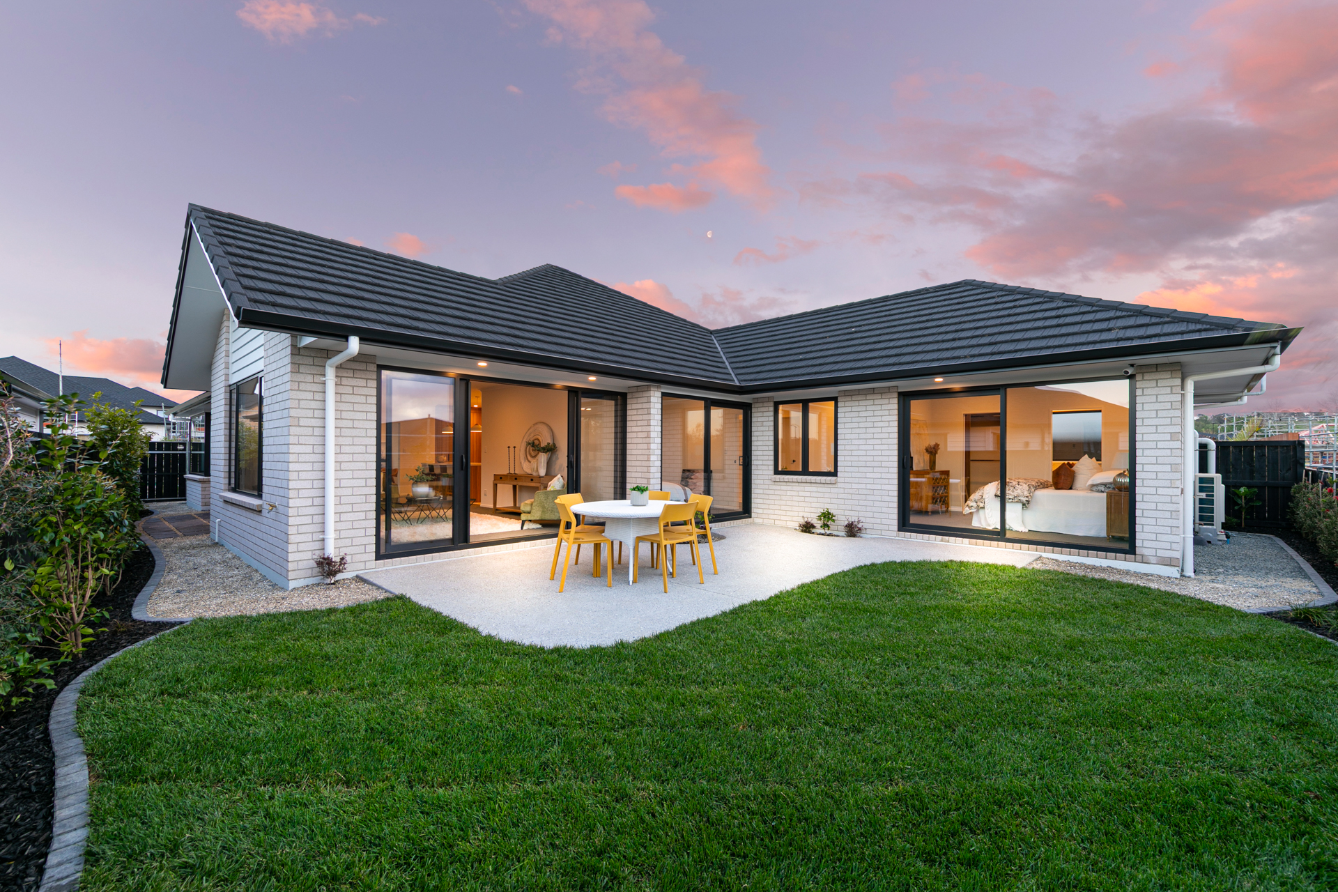 Milldale, Sensation Quality, Modern Comfort, Property ID: 923697 | Barfoot & Thompson