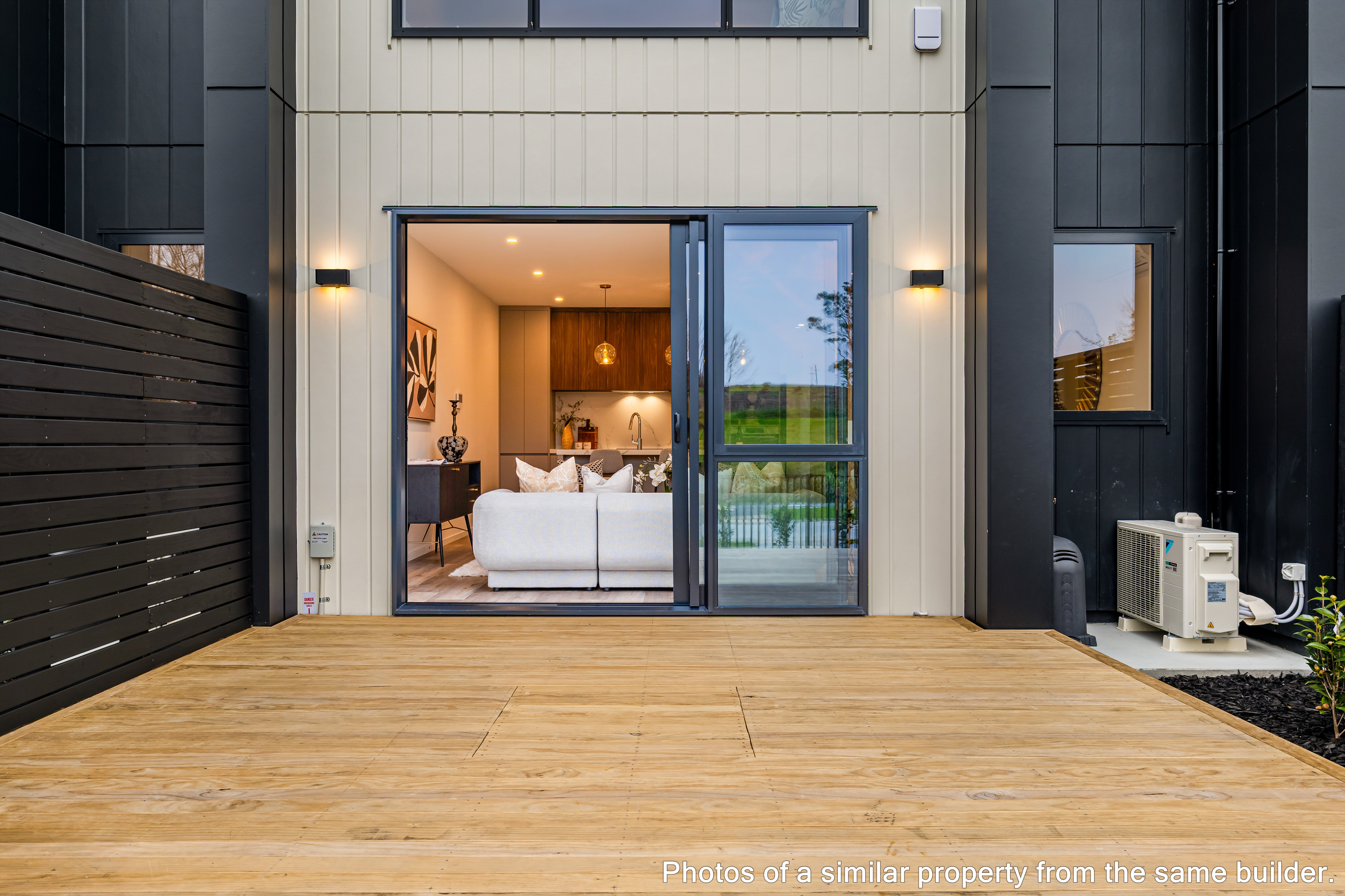 Milldale, Modern Townhouse with Reserve Outlook, Property ID: 923965 | Barfoot & Thompson