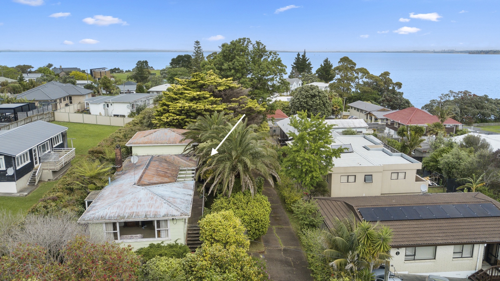 Manly, DECEASED ESTATE – MUST SELL!, Property ID: 923744 | Barfoot & Thompson
