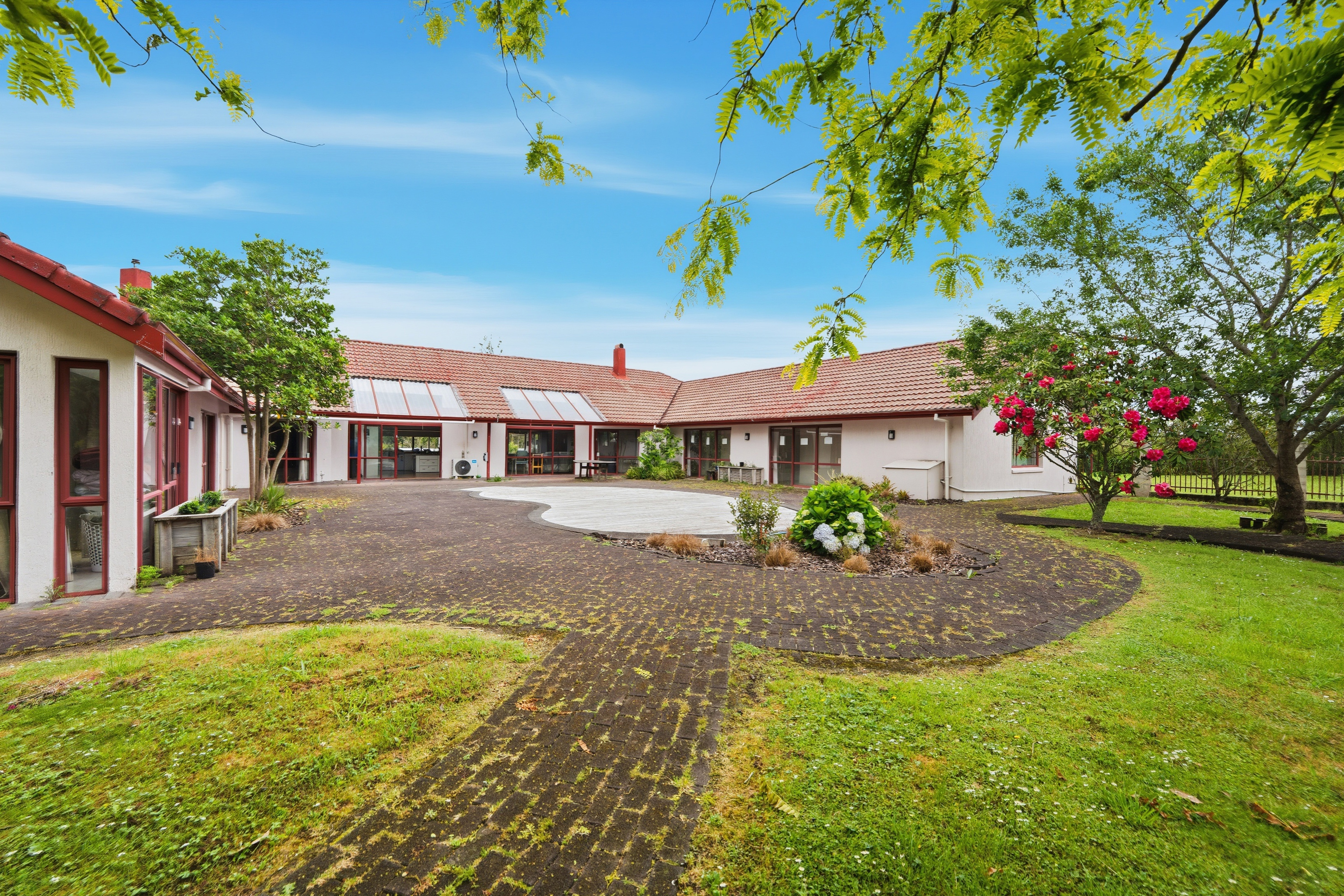 Kumeu, Two Dwellings, Income, Growth + 4ha, Property ID: 924361 | Barfoot & Thompson