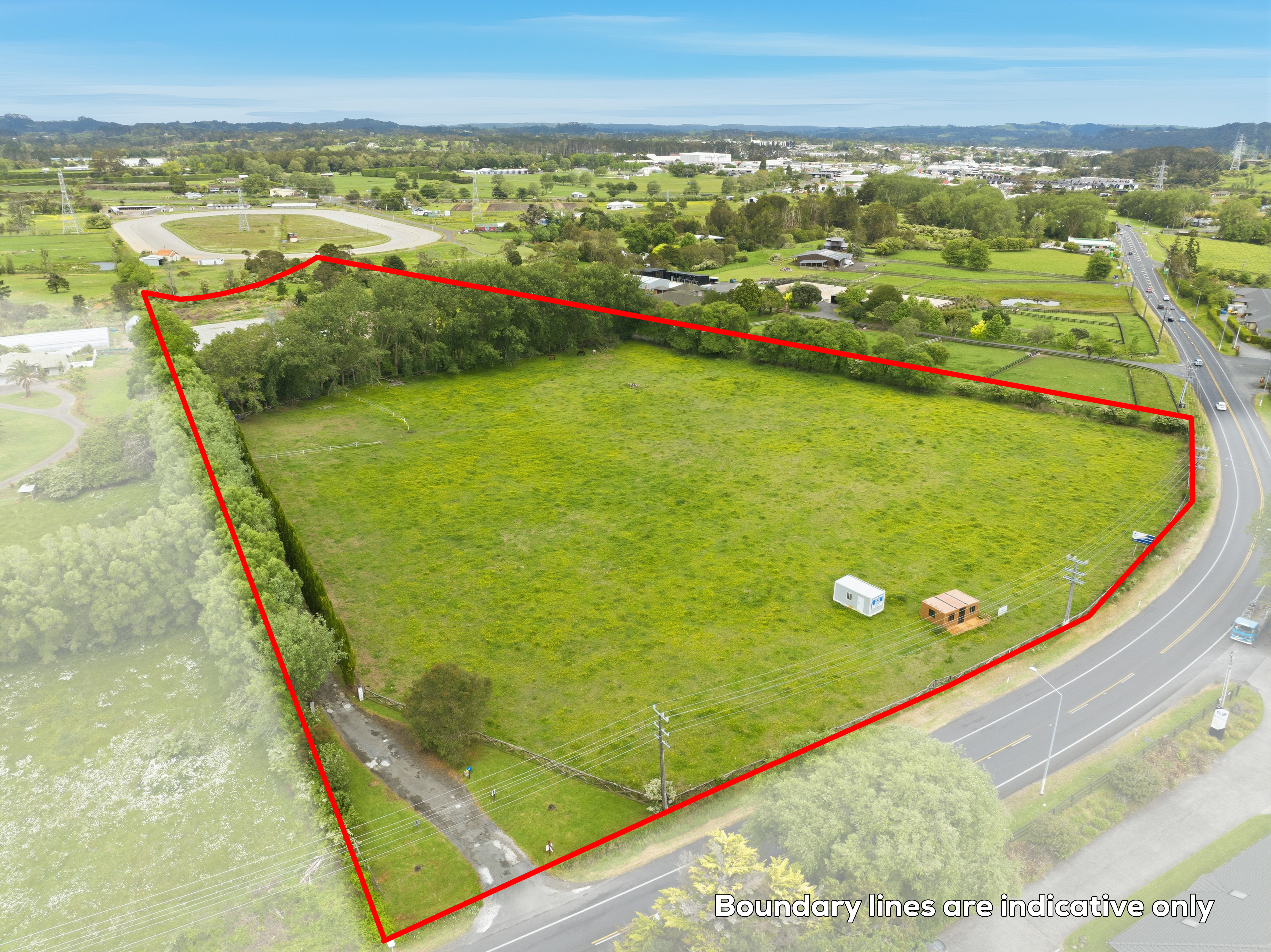 Kumeu, Two Dwellings, Income, Growth + 4ha, Property ID: 924361 | Barfoot & Thompson