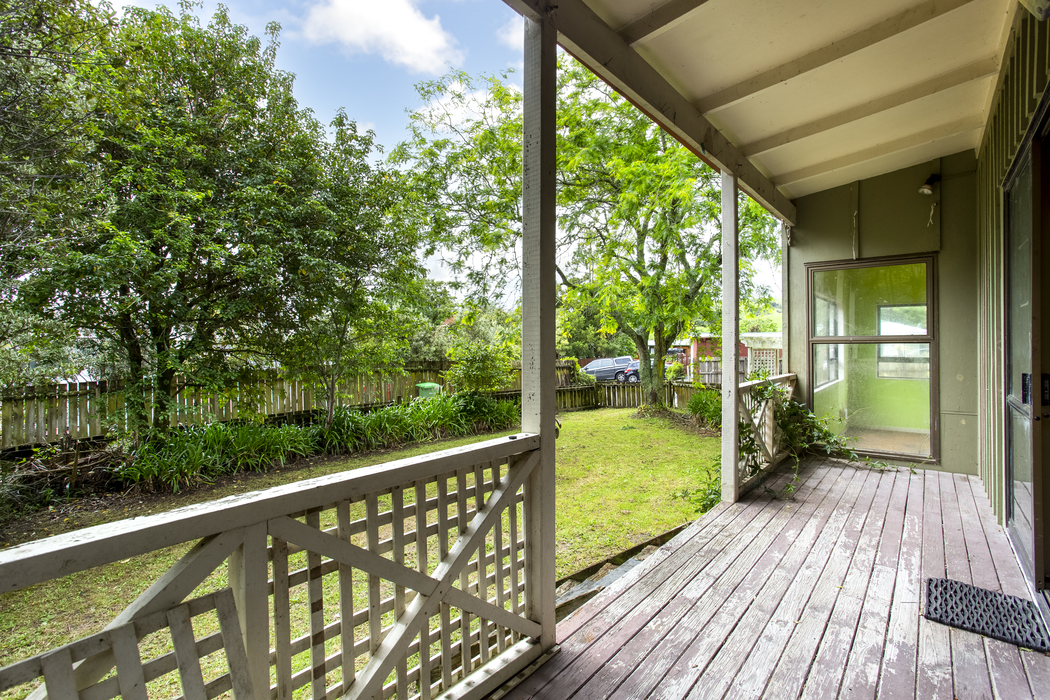 Helensville, A DOOSIE OF A DO-UP!, Property ID: 924190 | Barfoot & Thompson