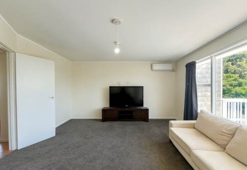 One Tree Hill, Elevated on Ewenson!, Property ID: 11003209 | Barfoot & Thompson