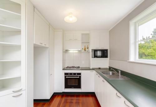 Panmure, Panmure bargain!, Property ID: 11013012 | Barfoot & Thompson