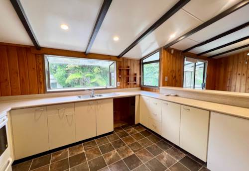 Pukekohe, 1 WEEK RENT FREE AVAILABLE!, Property ID: 11012829 | Barfoot & Thompson