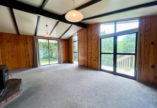 Pukekohe, 1 WEEK RENT FREE AVAILABLE!, Property ID: 11012829 | Barfoot & Thompson