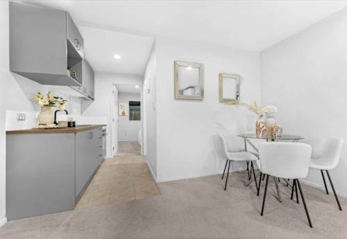 Mt Wellington, Modern Comfort in the Heart of Mt Wellington!, Property ID: 11022112 | Barfoot & Thompson