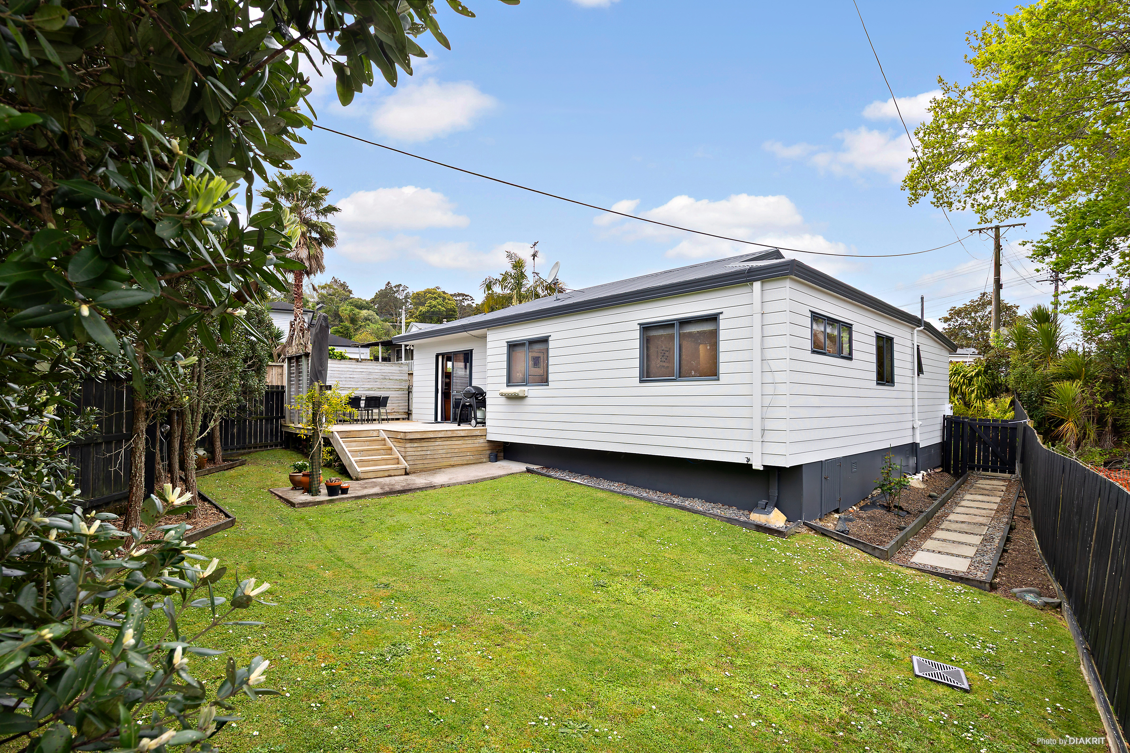 Photo 2 of 19 Atkinson Road, Titirangi, Auckland