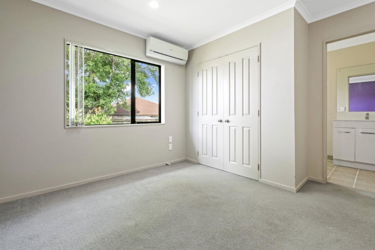 Photo 7 of 19 Prado Drive, Pukekohe