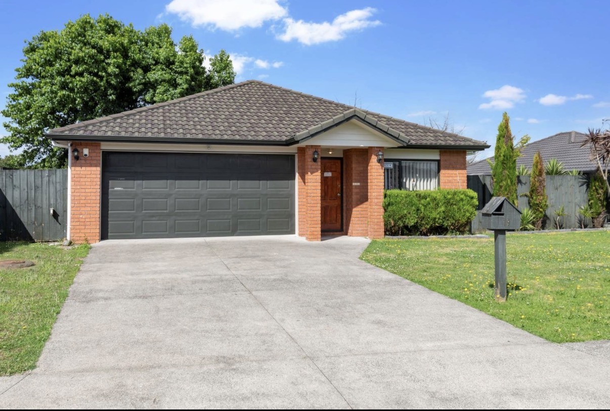 Photo 10 of 19 Prado Drive, Pukekohe