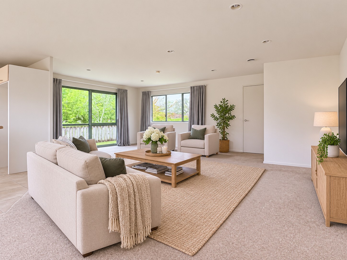 Pretty, Sun-Filled Family Home 3